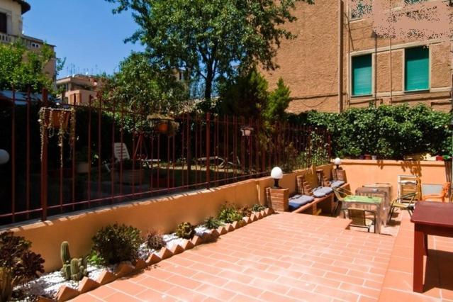 Tra Gianicolo E Trastevere Ρώμη Εξωτερικό φωτογραφία